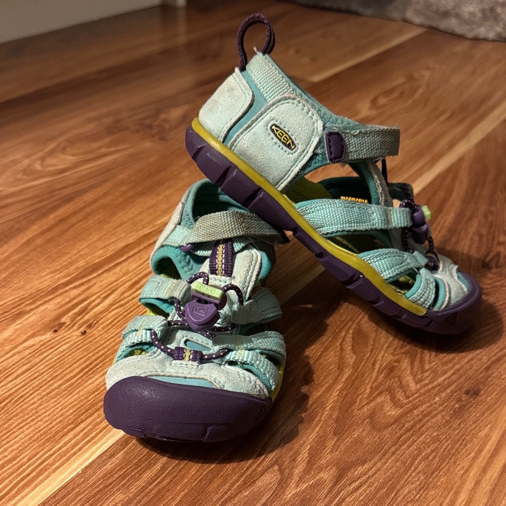 KEEN Kids' Teal and Purple Adventure Sandals — size 11